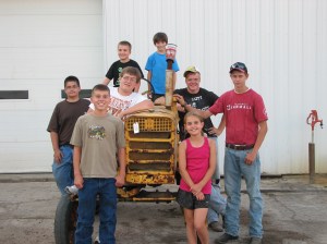 4-H tractor driving participants