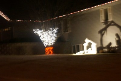 Beautiful Christmas displays. Photo Credit/Denise Gilliland, Editor and Chief, Kat Country Hub.