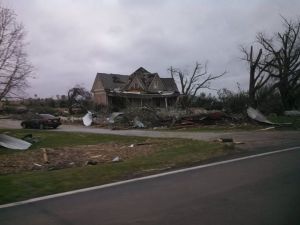 Tornado strikes Battle Creek. All Photos/Credit of Susan Seery of the Red Cross and rural Oakland resident.