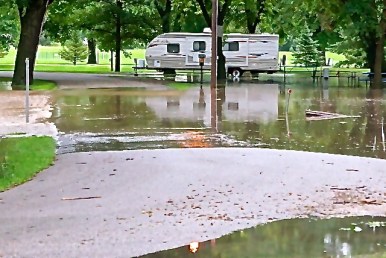 Morning storms caused flooding in Oakland's Park. Photo Credit/Denise Gilliland, Editor and Chief, Kat Country Hub.
