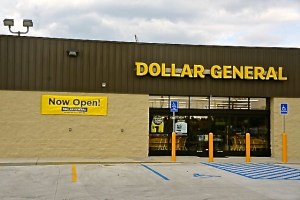Dollar General Store opened its doors last evening. Several people, including myself, were on hand to see the new store and make purchases! Both photos credit of Denise Gilliland, Editor and Chief, Kat Country Hub.