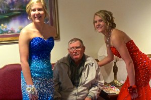 Prom walk through at Oakland Heights. All Photos Credit of Denise Gilliland/Editor and Chief, Kat Country Hub. 