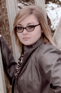 Anita Potts is the daughter of Doug and Andrea Potts. She plans to study art education in Florida.