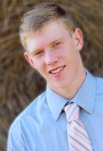 Michael Fischer is the son of Tim and Cathy Fischer. He plans to attend UNL, majoring in biology.