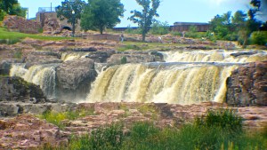 The beauty of Falls Park in Sioux Falls, SD. All photos credit of Denise Gilliland/Editor and Chief, Kat Country Hub.