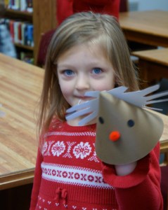 Ella Brands also enjoyed making Rudolph during craft time at the Oakland library. Photo Credit/Denise Gilliland, Editor and Chief, Kat Country Hub.