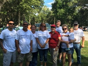 Denise Gilliland, Editor and Chief of Kat Country Hub and Oakland City Council President, center of pic, walked through the parade with this great group of people Sunday, campaigning for election in November. From left, Tri Tran, Russ Peterson, Connie Peterson, Denise Gilliland, Senator Lydia Brasch, James Moseman, Whitney Tran, Penelope Tran and Jeff Gilliland. Photo Credit/Ted Beckner.